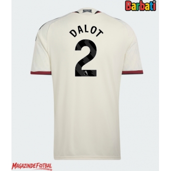 Manchester United Diogo Dalot #2 Tricou Fotbal Replică 2026-27 Barbati Treilea